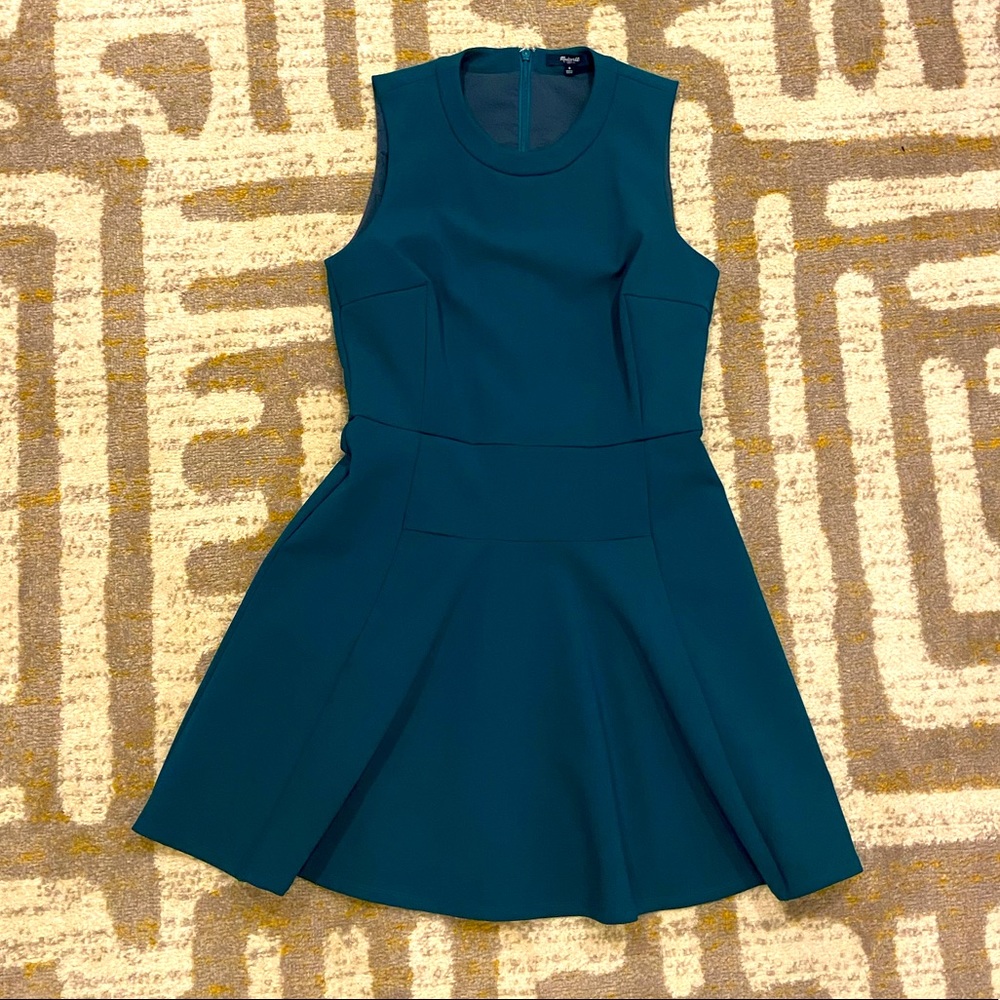 Madewell The Anywhere evergreen colored dress